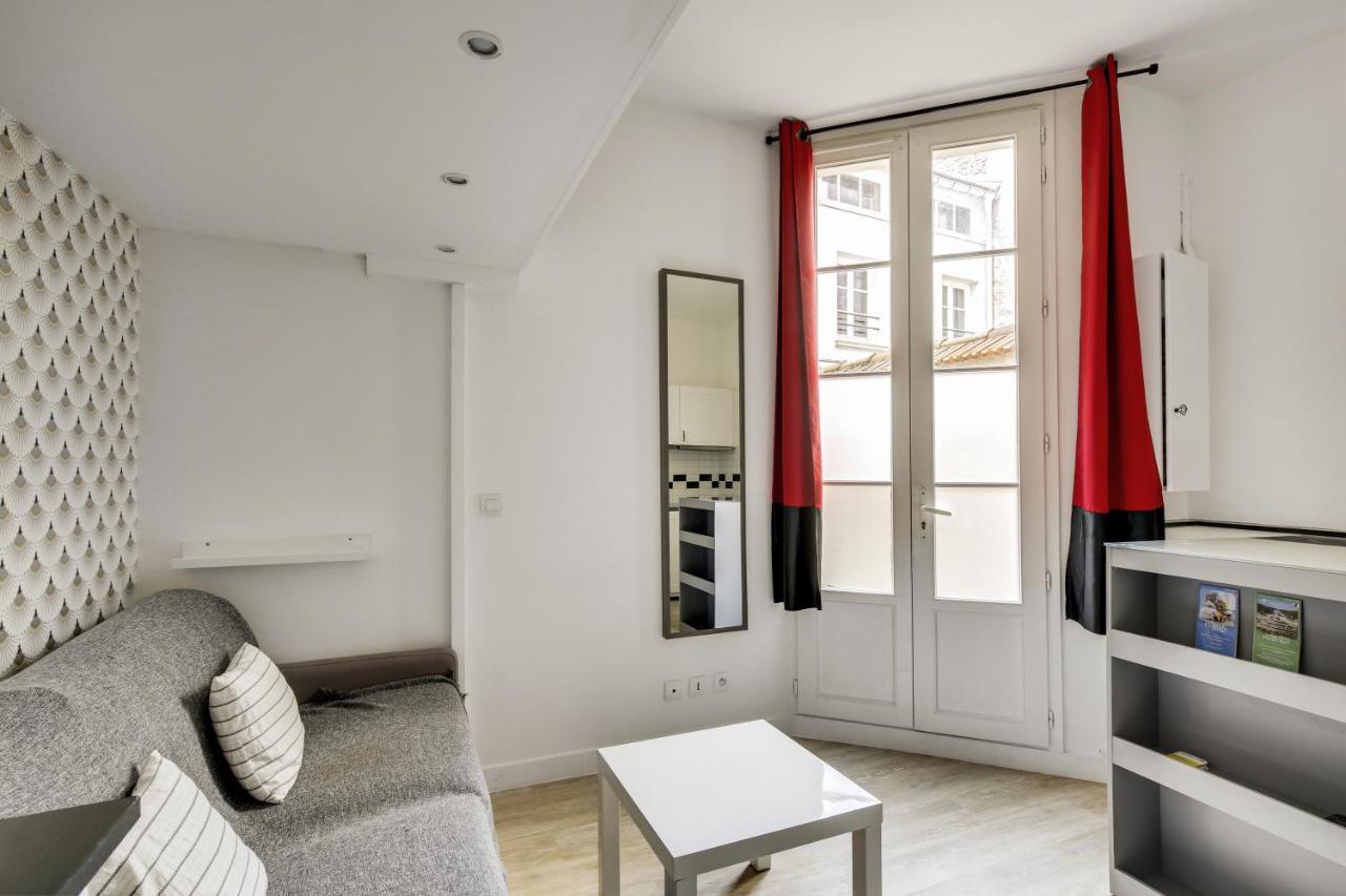 Le Black And White - Trianon Versailles Bagian luar foto